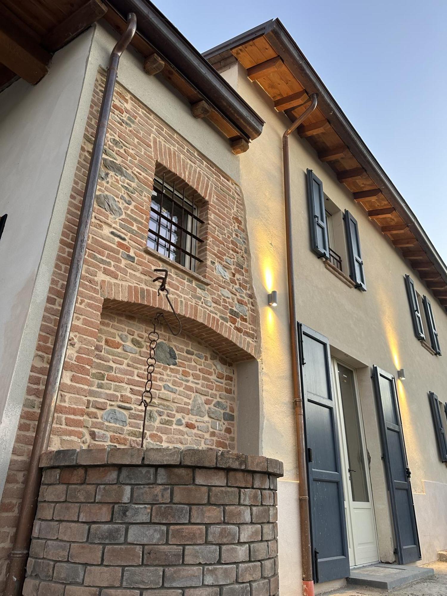 La Valle Del Re - Agriturismo Medesano Esterno foto